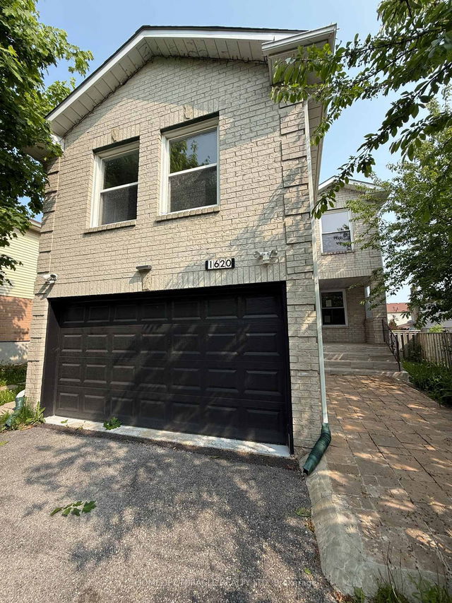 1620 McBrady Crescent