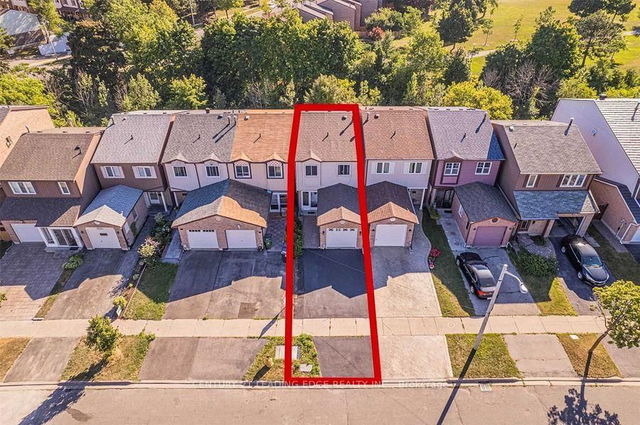 18 Tambrook Drive