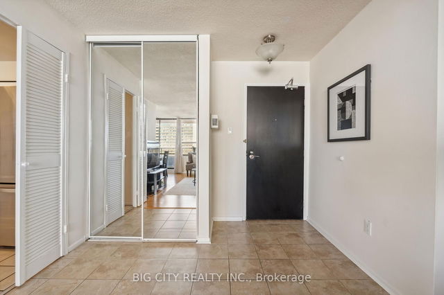901 - 2721 Victoria Park Avenue