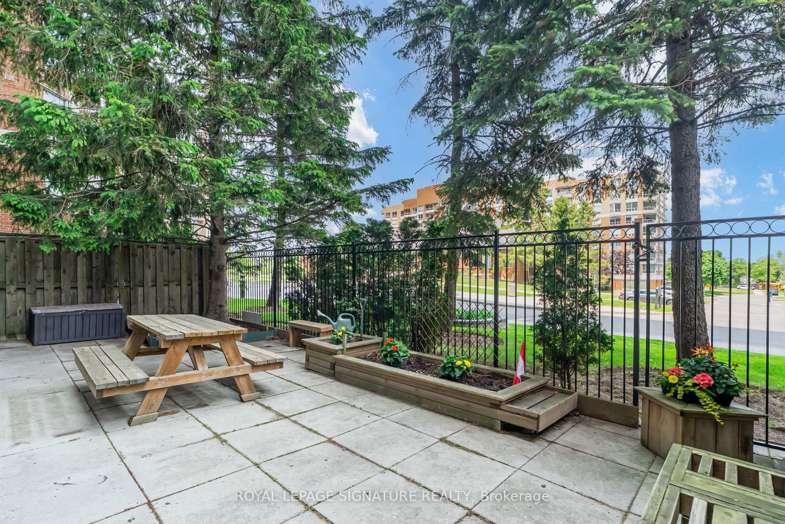 Condo for sale at 102-400 McLevin Avenue, Toronto, Malvern, M1B 5J4 - MLS: E12195089