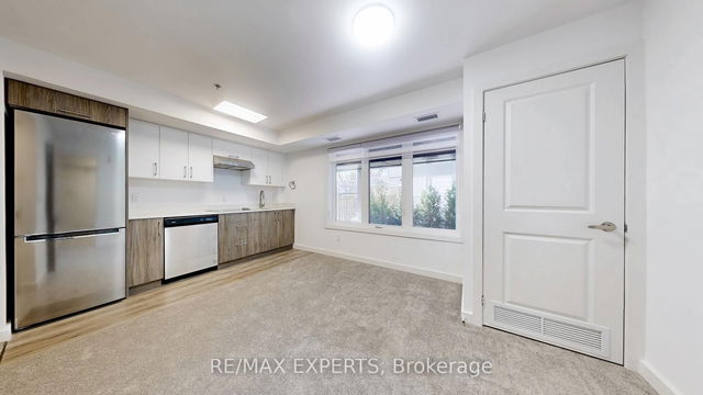 102 - 45 Connaught Avenue