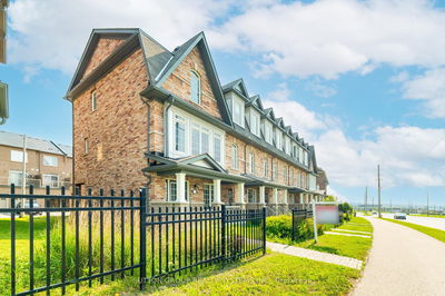 1373 Salem Rd, Ajax - Northeast Ajax image-0-2