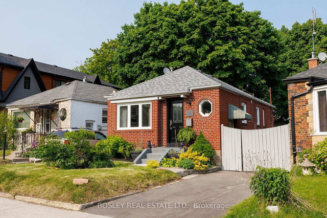 85 Manderley Drive