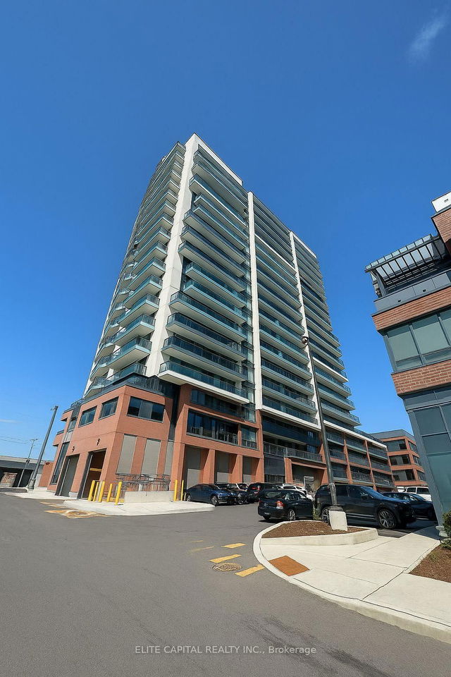 610 - 2545 Simcoe Street