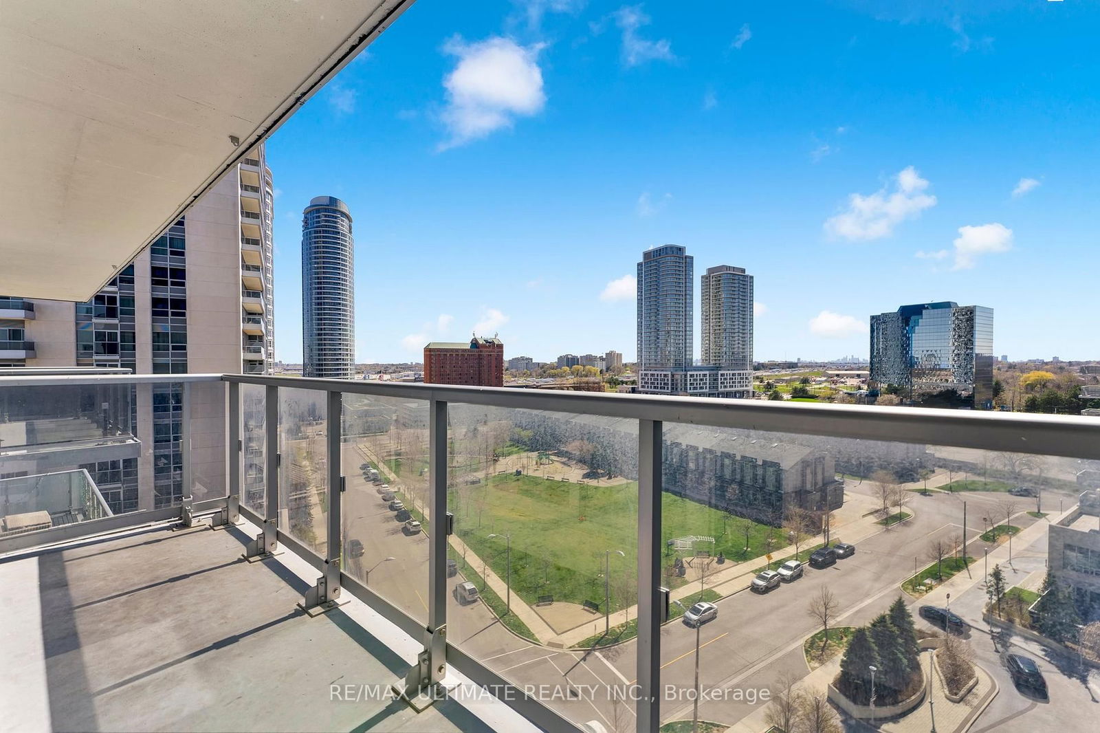 Condo for sale at 1006-225 Village Green Square, Toronto, Agincourt South-Malvern West, M1S 0N4 - MLS: E12195835