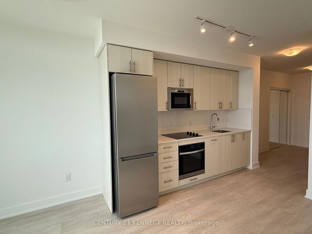 339 - 2545 Simcoe Street