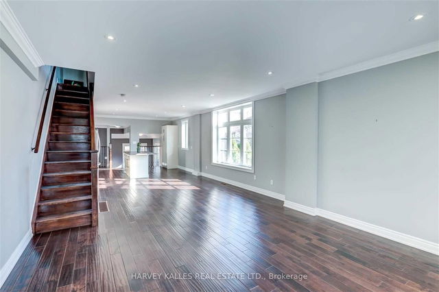 58 Sandford Avenue