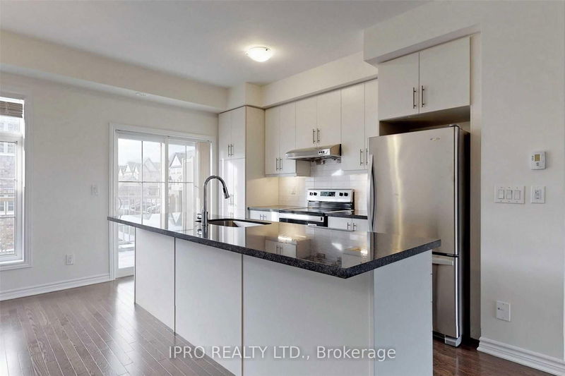 11 Porcelain Way, Whitby - Rolling Acres image-0-0
