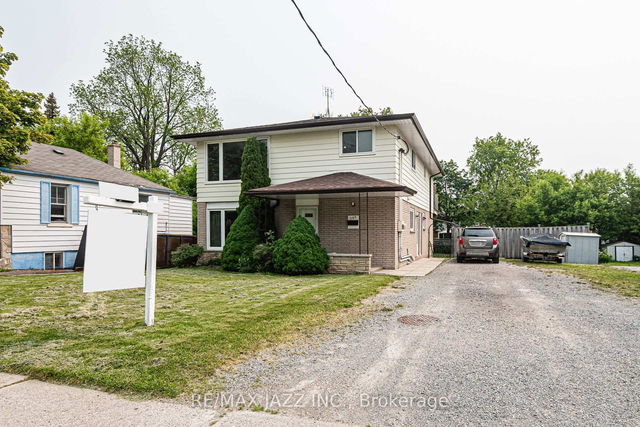 355 Oshawa Boulevard