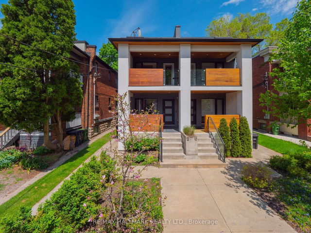 12 Thorncliffe Avenue