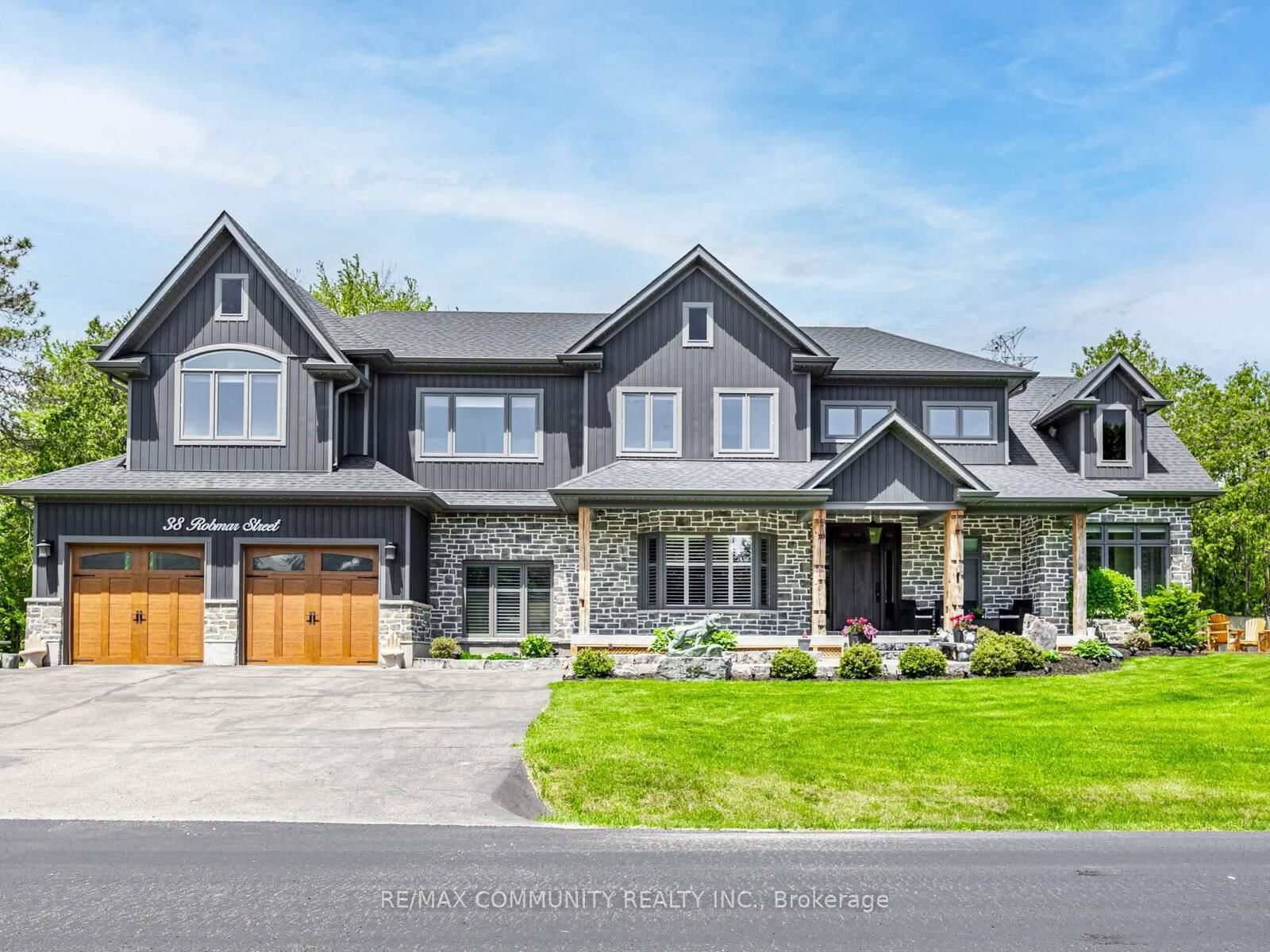 Property at 38 Robmar