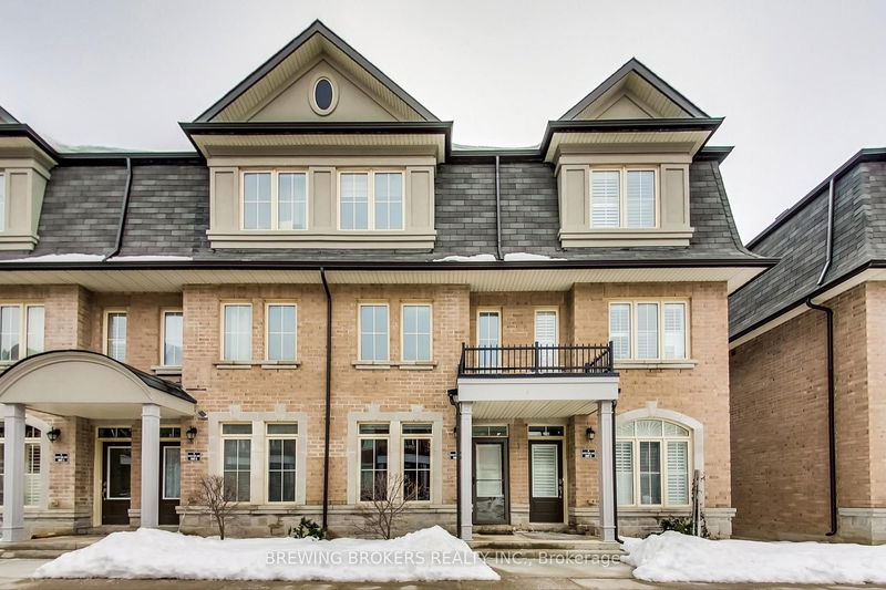Unit 7 — 5 Eaton Park Lane, Toronto - L'Amoreaux image-0-0