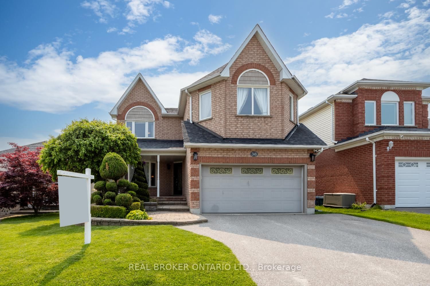 Property at 38 Apple Blossom