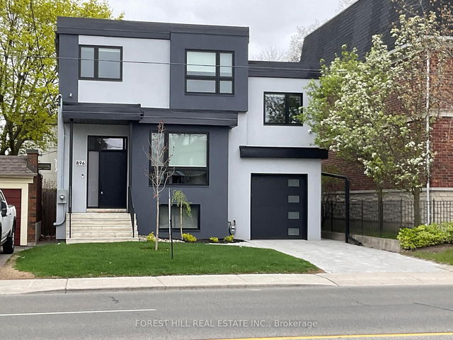 896 Coxwell Avenue