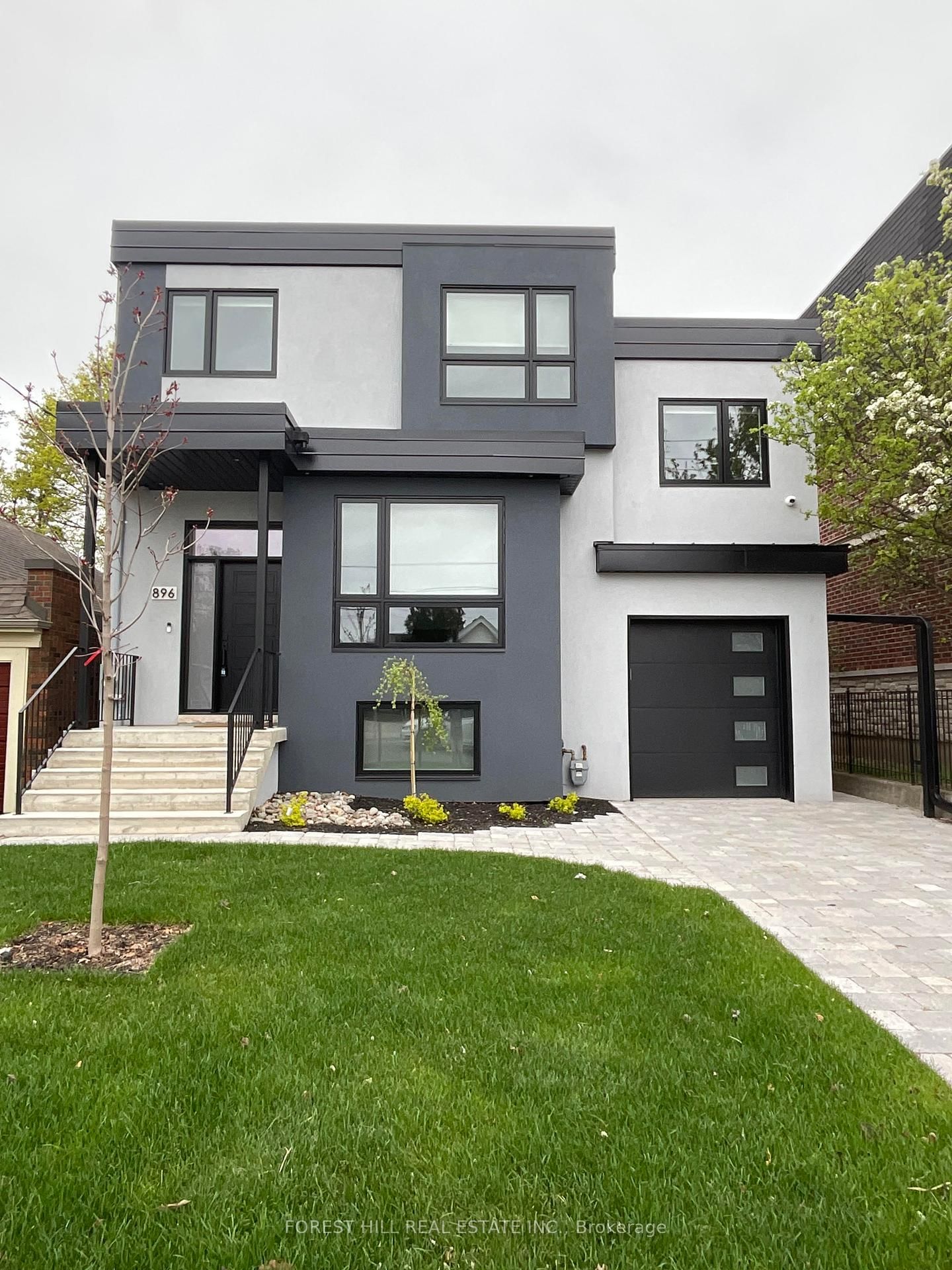 Detached House for sale at 896 Coxwell Avenue, Toronto, Danforth Village-East York, M4C 3G2 - MLS: E12197668