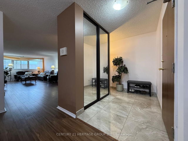 405 - 3151 Bridle Town Circle