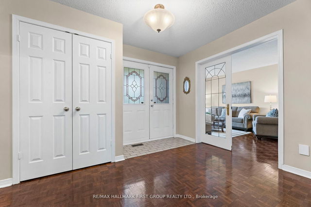1586 Saugeen Drive