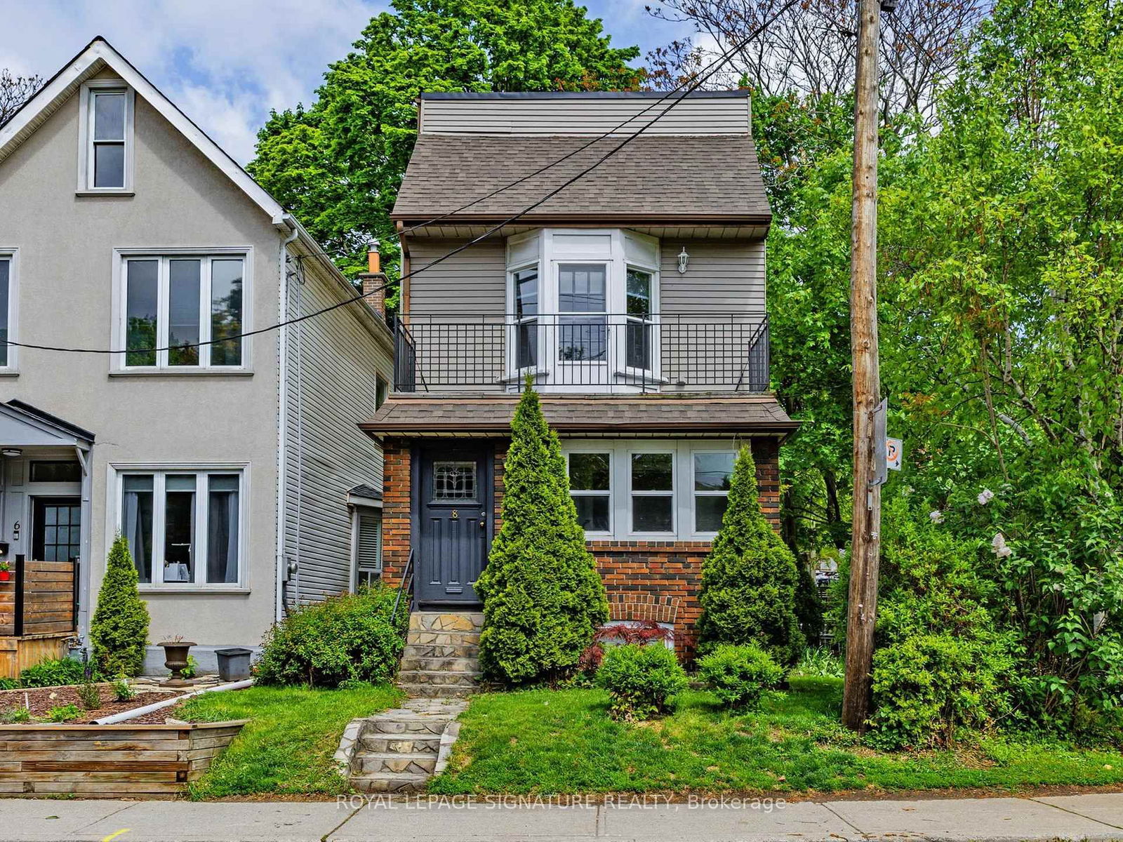 Detached House for sale at 8 Fairford Avenue, Toronto, Greenwood-Coxwell, M4L 2J6 - MLS: E12198266