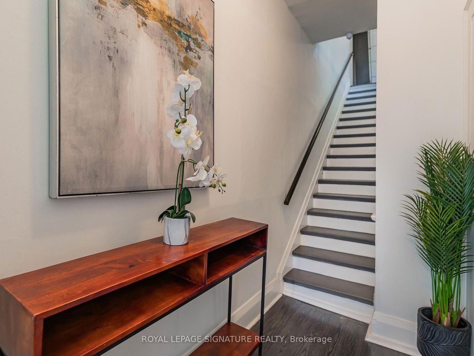 Detached House for sale at 8 Fairford Avenue, Toronto, Greenwood-Coxwell, M4L 2J6 - MLS: E12198266