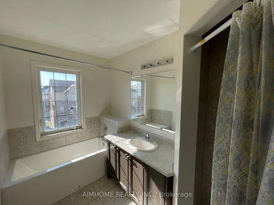 92 Ainley Rd, Ajax - Central East image-0-4