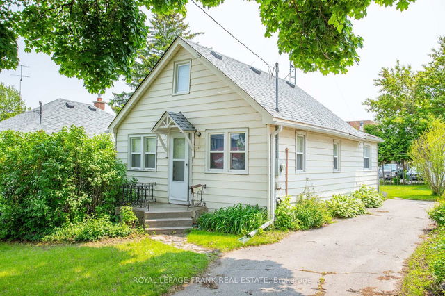 377 Adelaide Avenue