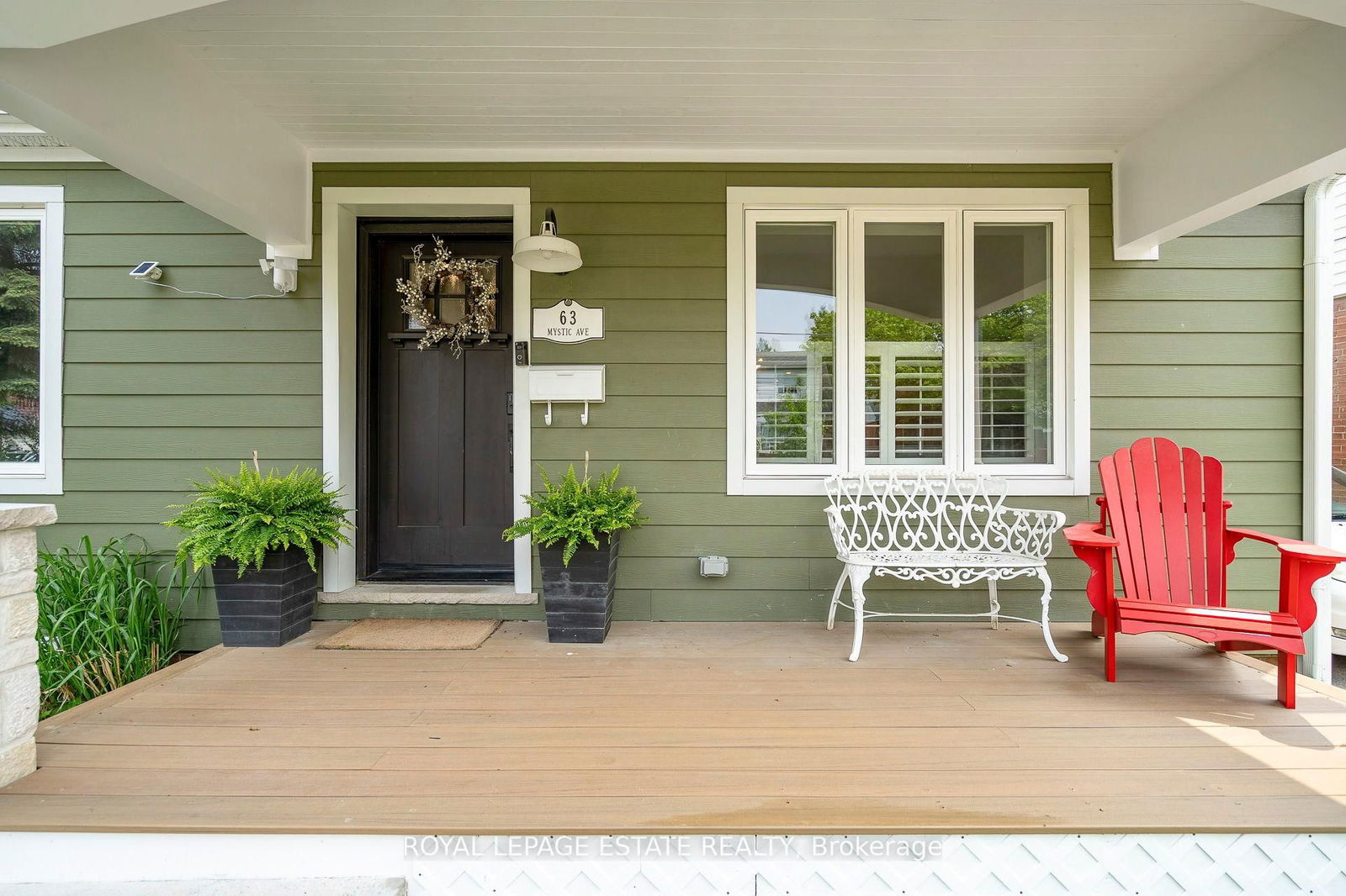 Listing Image 0