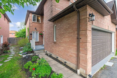 31 Sharp Cres, Ajax - Central image-0-1