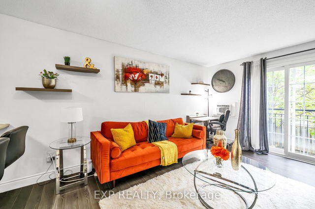 208 - 83 Aspen Springs Drive
