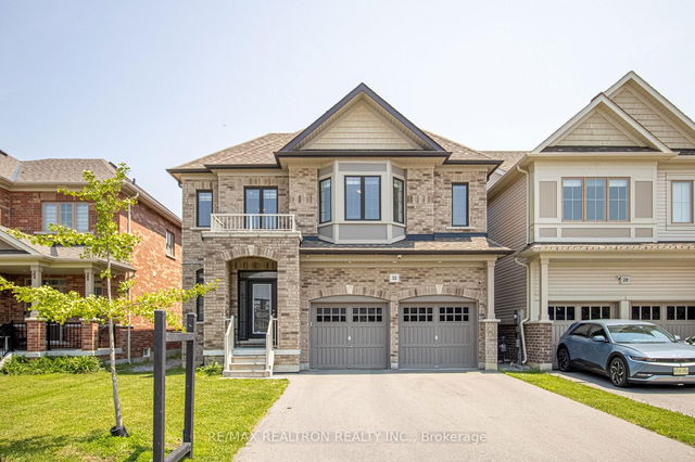 32 Crombie Street
