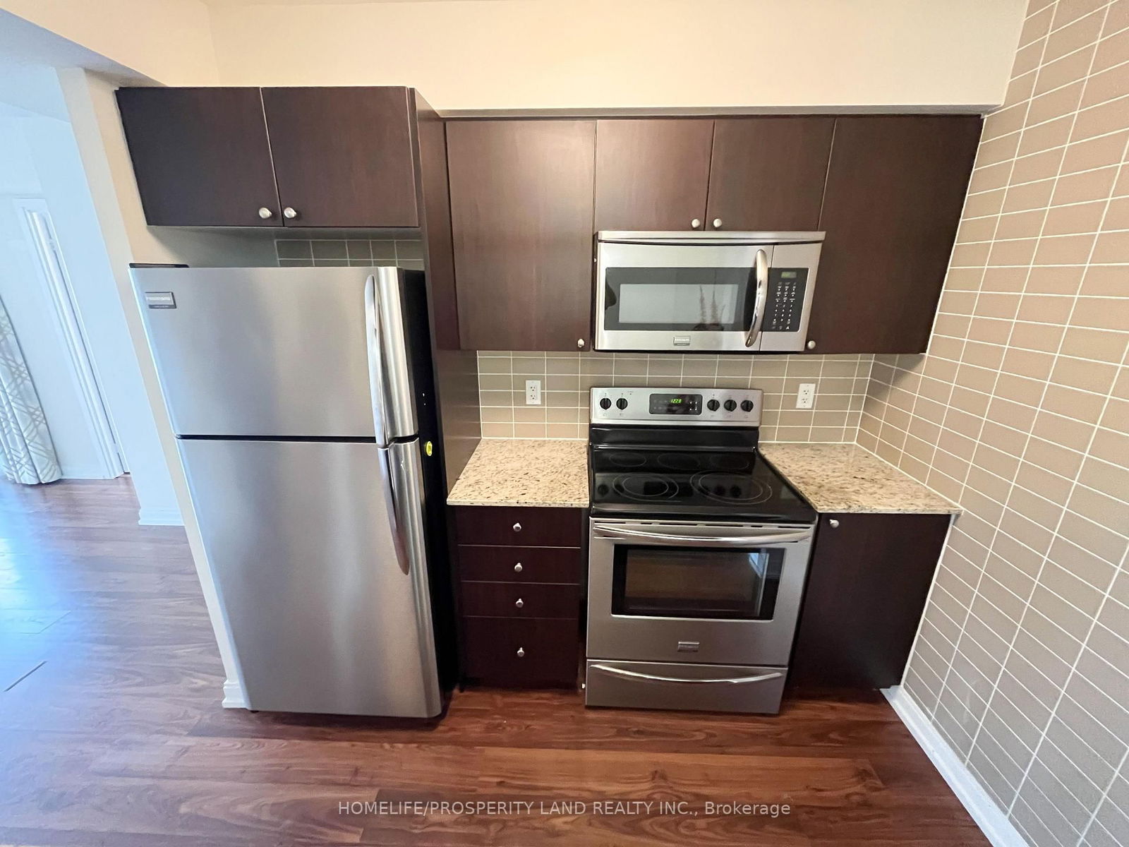 Condo for sale at 814-181 Village Green Square, Toronto, Agincourt South-Malvern West, M1S 0L3 - MLS: E12199473