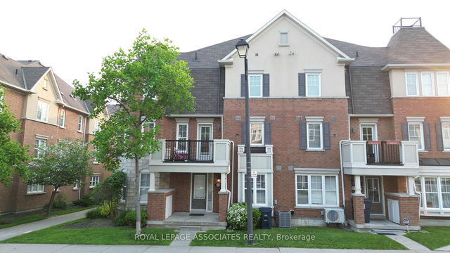8 - 50 Mendelssohn Street
