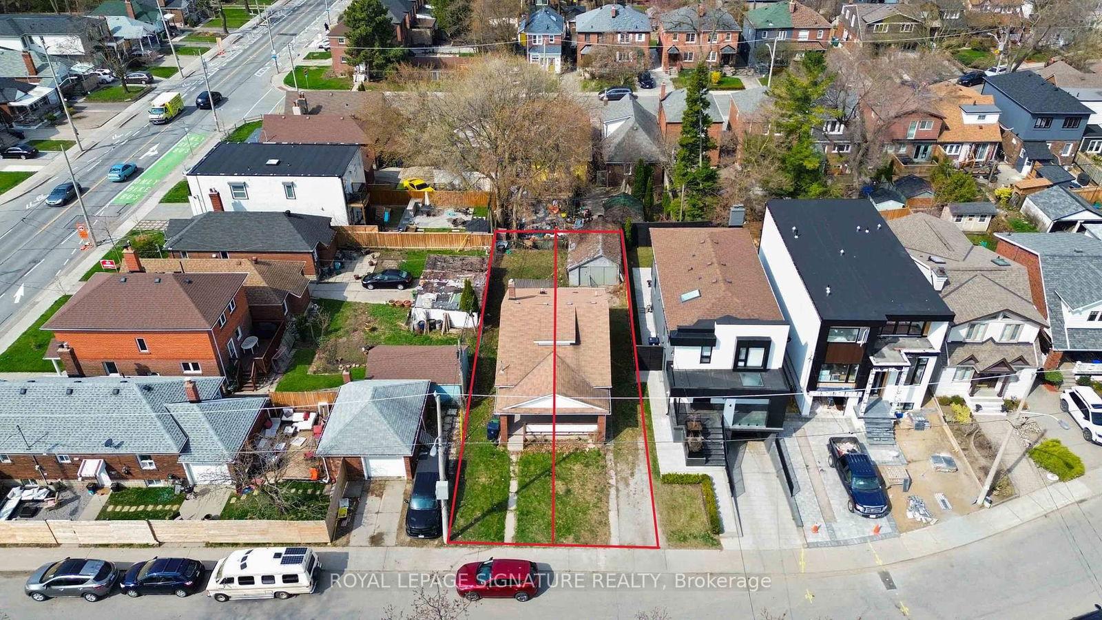 Detached House for sale at 2 Stanhope Avenue, Toronto, Broadview North, M4K 3N5 - MLS: E12199559