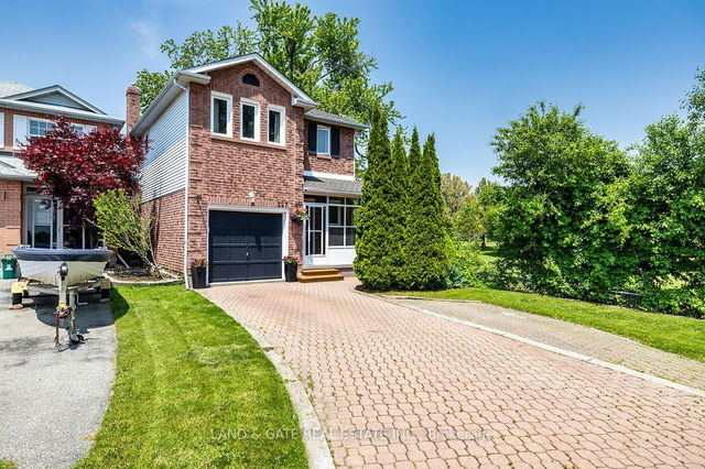 227 Lichen Crescent