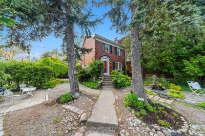 2 Four Oaks Gate, Toronto - East York