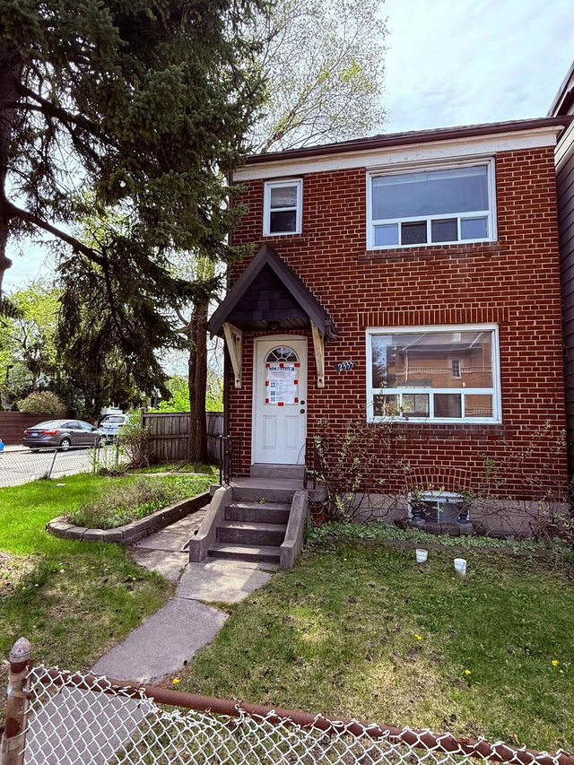 2333 Gerrard Street