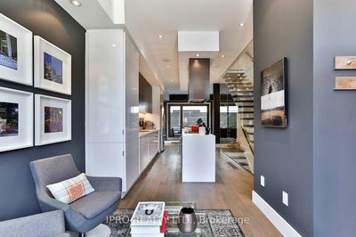 Unit 6 — 837 Broadview Ave, Toronto - Playter Estates-Danforth image-0-2