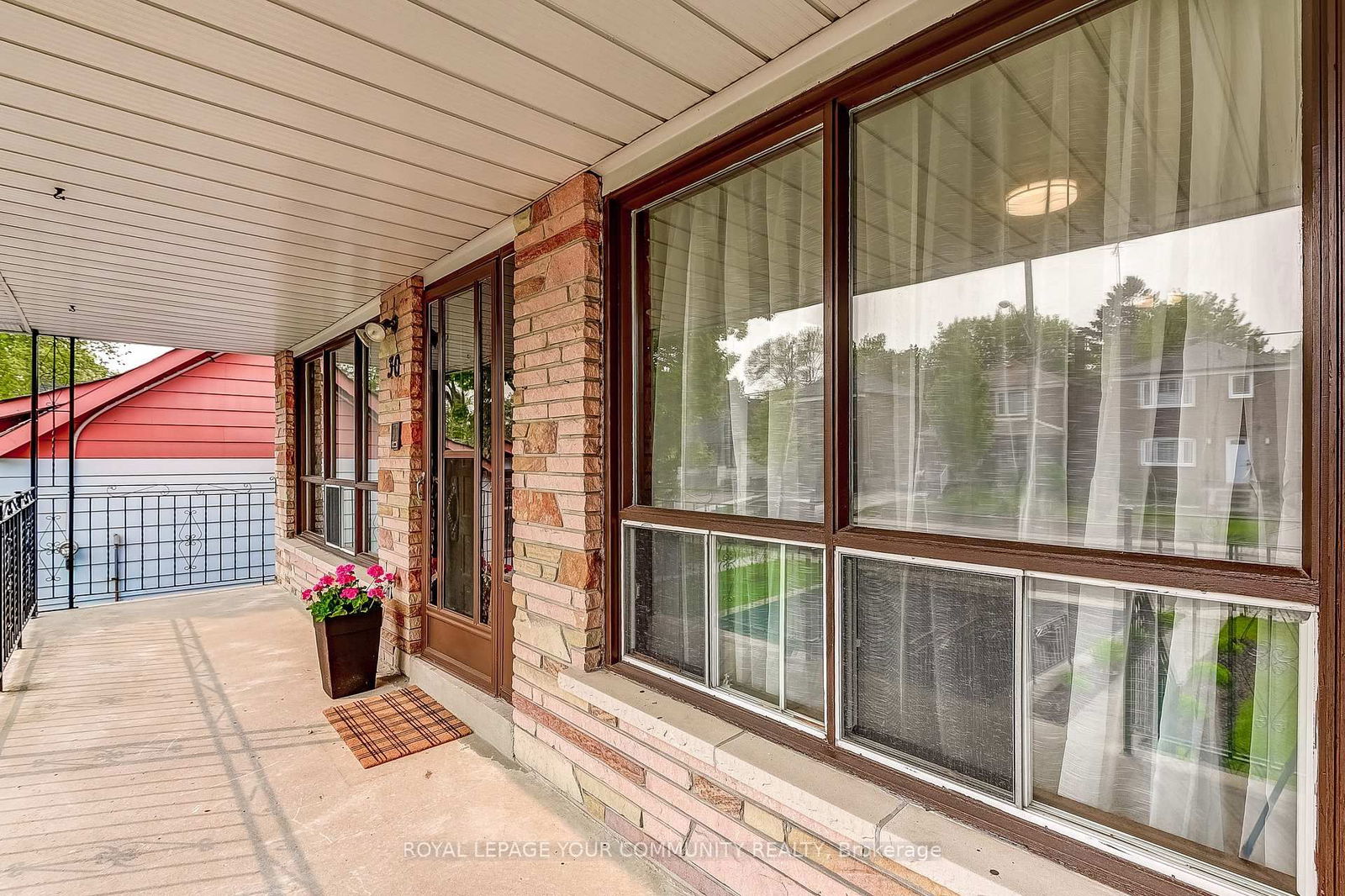 Detached House for sale at 30 Phillip Avenue, Toronto, Birchcliffe-Cliffside, M1N 3P9 - MLS: E12200389