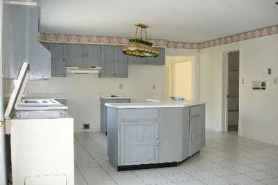 1371 Rougemount Dr, Pickering - Rougemount image-0-1