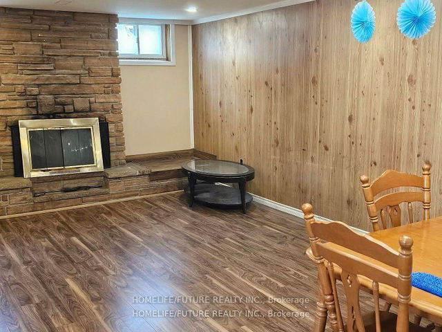 14 Griselda Crescent