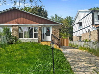 76 Lowry Sq, Toronto - Malvern image-0-1