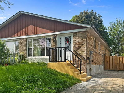 76 Lowry Sq, Toronto - Malvern image-0-2