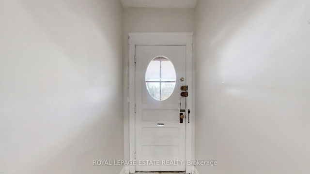 2nd Floor & 3rd Floor - 329 Greenwood Avenue