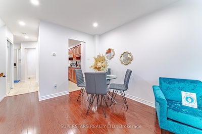 141 Whistling Hills Dr, Toronto - Milliken image-0-4