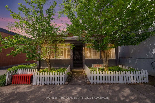 5290 Main Street
