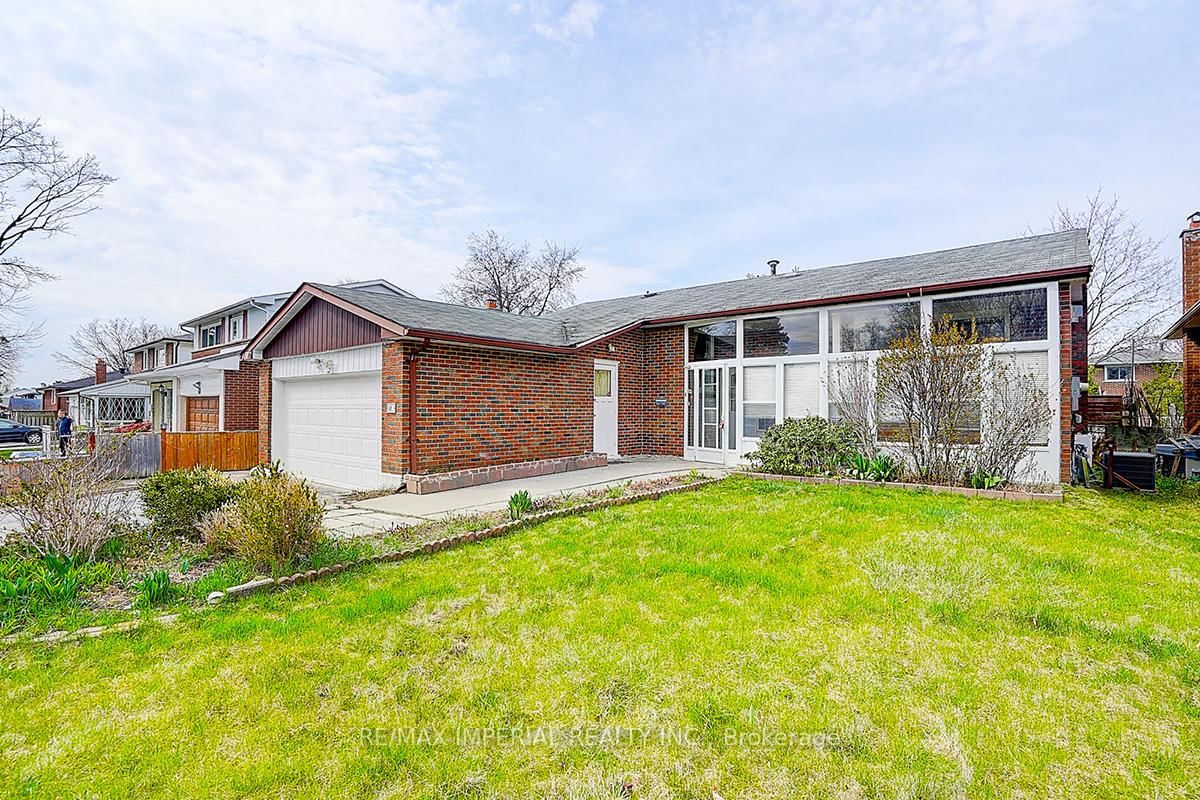 Detached House for sale at 50 Glendower Crct, Toronto, L'Amoreaux, M1T 2Z4 - MLS: E12201315