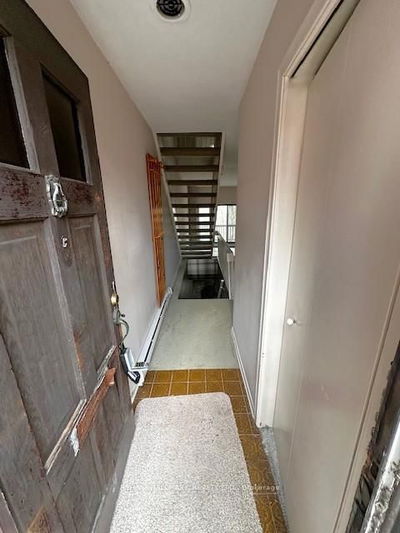 5 Bowmore Rd, Toronto - Woodbine Corridor image-0-3