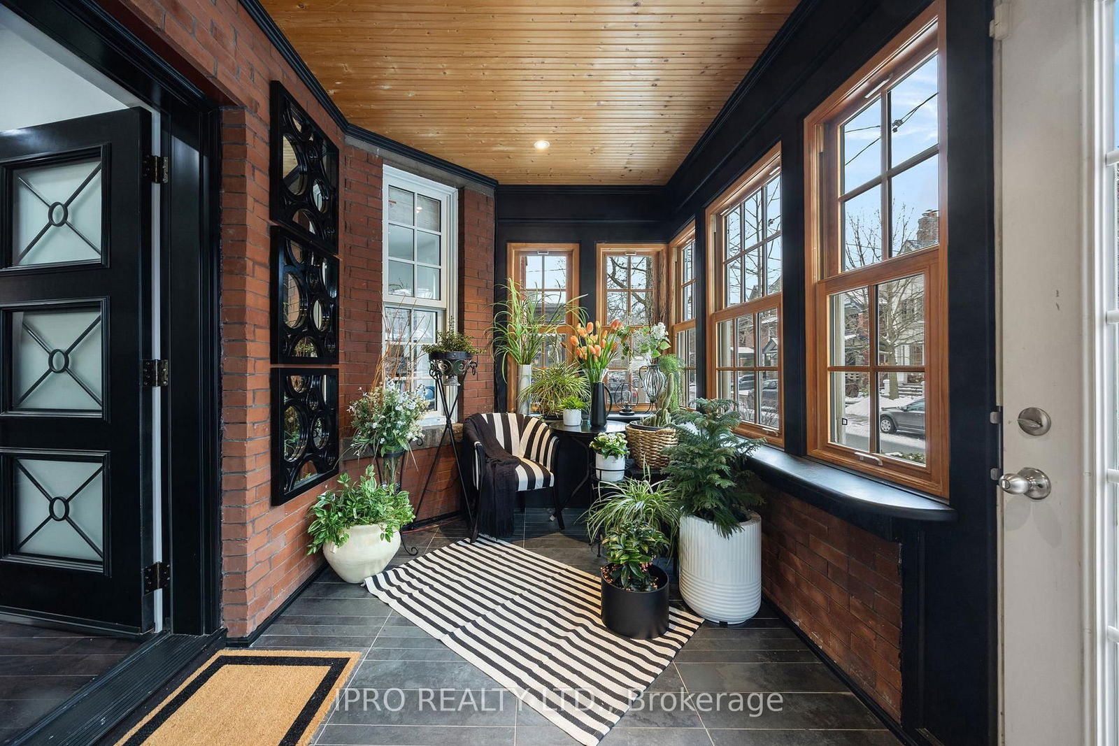 Detached House for sale at 20 Fairview Boulevard, Toronto, North Riverdale, M4K 1L9 - MLS: E12201347