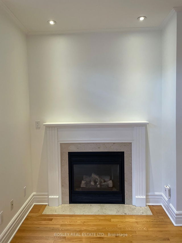 42 East York Avenue