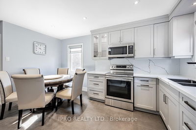 55 Lilian Dr, Toronto - Wexford-Maryvale image-0-3