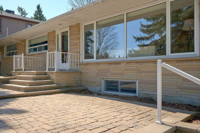 54 Heathfield Dr, Toronto - Scarborough Village image-0-2